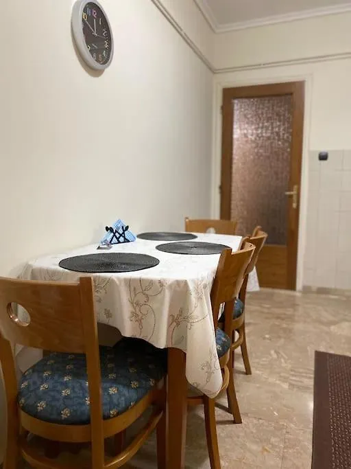 Jim House Thessaloniki Διαμέρισμα 0*,  Ελλάδα